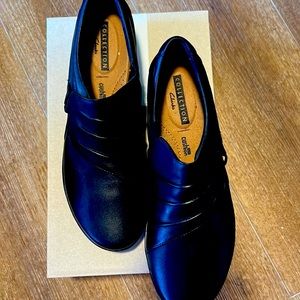 Clarks Everlay Heidi.  Brand new in box